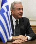 ΣΑΕ προς Αβραμόπουλο:  προστατέψτε τις Ελληνικές  Κοινότητες από τη βία