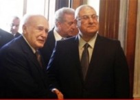 Τον κ. Μανσούρ υποδέχθηκε στην Αθήνα ο κ. Παπούλιας