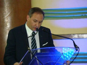 Ο Πρόεδρος της Ε.Κ.Α. για τον Ε.Μ.Σ.Α.