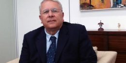 Στο πλευρό της διασποράς η Υπηρεσία Αποδήμων του ΥΠΕΞ