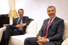 Κ. Μητσοτάκης-Στ. Θεοδωράκης: Αμεση απόδοση δικαιώματος ψήφου στους Ελληνες του εξωτερικού