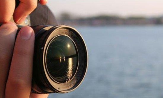 Ο Αλεξανδρινός διακεκριμένος φωτογράφος Γ. Κουμπιάς παρουσιάζει το έργο του στην Αίθουσα Νεολαίας «Μ. Στεφανόπουλος», στις 21 Δεκεμβρίου