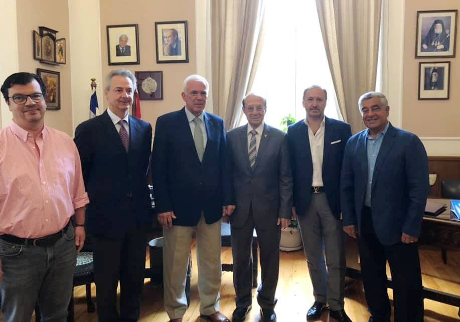 Έθεσαν επί τάπητος σημαντικά παροικιακά ζητήματα, κατά τη συνάντησή τους, ο Έλληνας Πρέσβης και το Προεδρείο της ΕΚΑ
