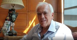 Η τελευταία συνέντευξη του Πρέσβη Χρ. Διάμεση, στο αεροδρόμιο, λίγο πριν αναχωρήσει για την Αθήνα (ΒΙΝΤΕΟ)   