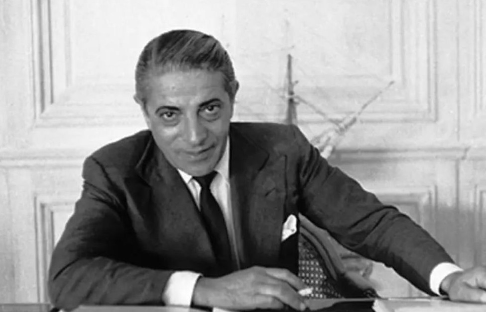 Πώς ένα άλλο κλείσιμο της Διώρυγας του Σουέζ έκανε πραγματικά ζάμπλουτο τον Αριστοτέλη Ωνάση