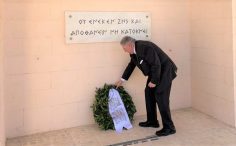 Φόρο τιμής στους νεκρούς ήρωες του Ελ Αλαμέιν απέτισε ο Γ.Γ. Απόδημου Ελληνισμού Ι. Χρυσουλάκης (ΦΩΤΟ)