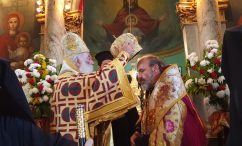 Παρουσία του Αλεξανδρείας Θεοδώρου Β΄, ενθρονίστηκε ο Μητροπολίτης Πηλουσίου κ. Νάρκισσος – Ευχές από την ΕΚΑ (ΦΩΤΟ)