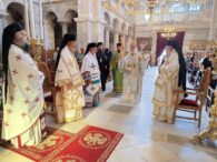 Πατριαρχική Θεία Λειτουργία στην Εκατονταπυλιανή στην Πάρο