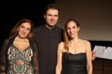 Η Ιστορία μέσω Λόγου, Μουσικής και Εκόνας