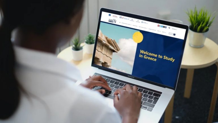 Study in Greece: συνδέεται με σχολεία Αφρικής