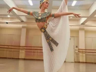 Η Ελληνίδα στα Εγκαίνια του Egyptian Museum