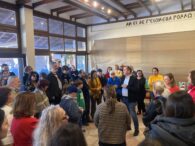 Φωτίστηκε  το Εορταστικό Δέντρο της ΕΚΑ!!!